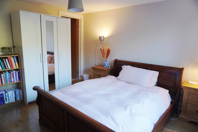 Ensuite Bedroom for Short-Term (18th Sep-13th Oct) Main Photo