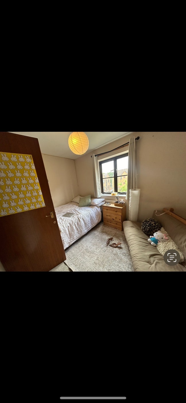 Lovely double room on the river  Main Photo