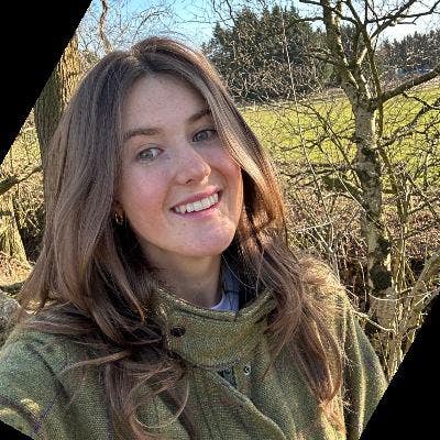 Student Female seeks a single or double room Main Photo