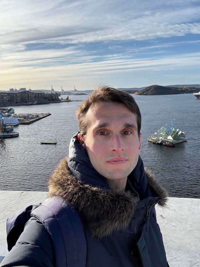 Looking for a room  Main Photo