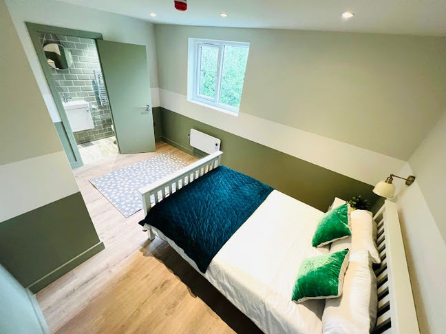 🏡 2X Ensuite Rooms Available in Streatham Main Photo