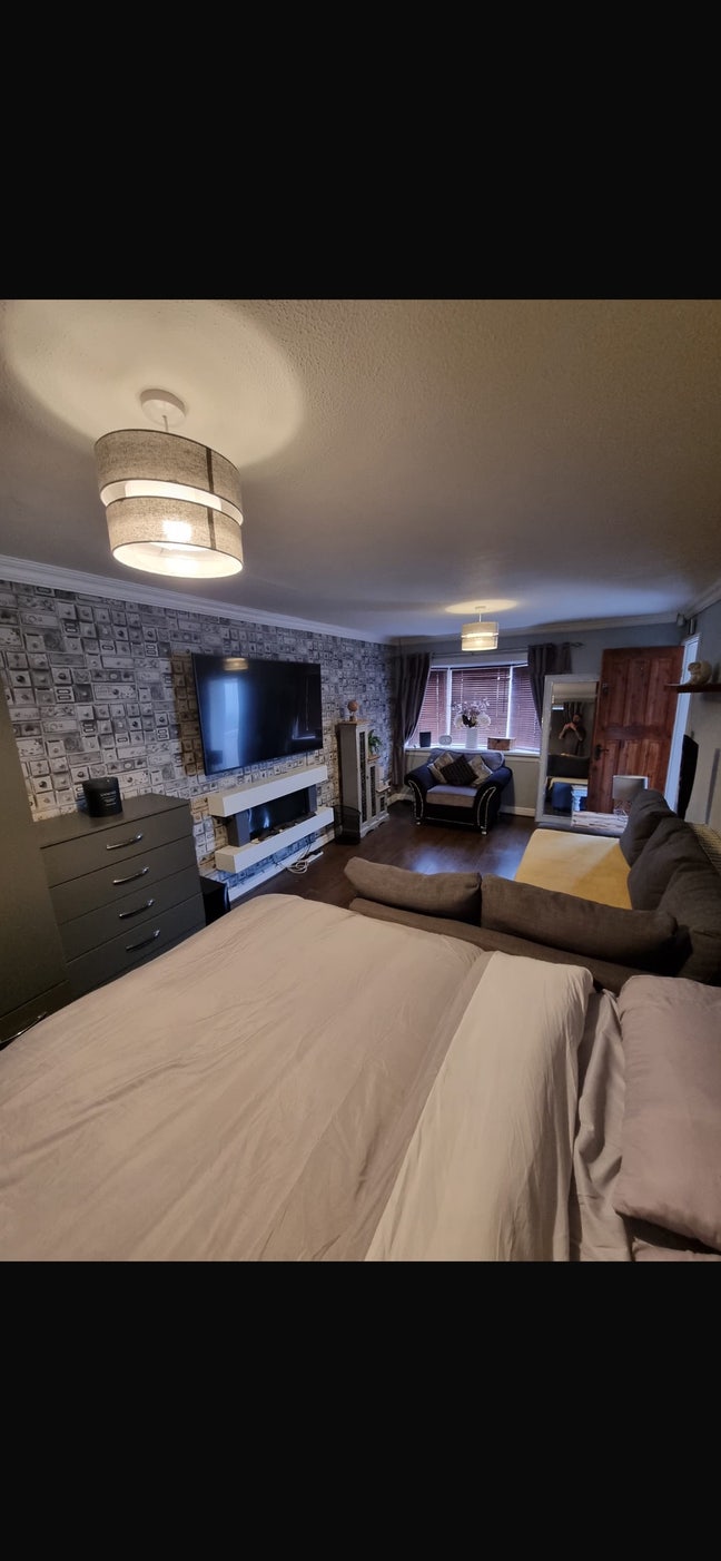 Room for rent  Main Photo