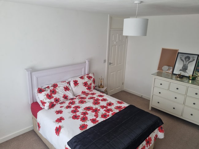 Double furnished room in Hayes and Harlington  Main Photo