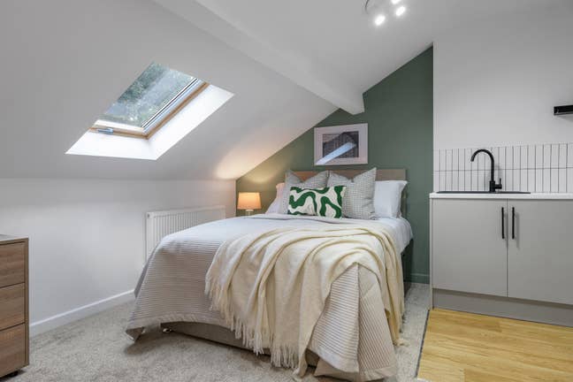 🔥 £250 off First Month Bury En-Suite Rooms! 😍 Main Photo