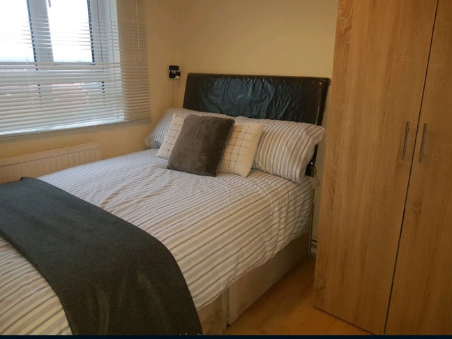🟠Small double in Southfields- All bills inc Main Photo