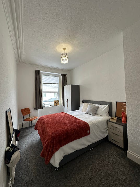 Professional House Share Main Photo