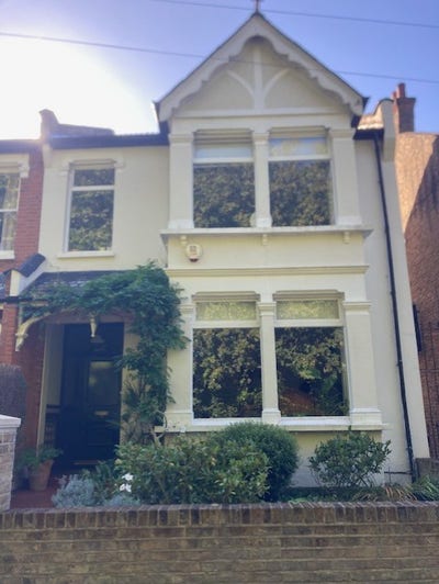 Great room in beautiful Leytonstone home Main Photo