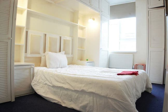 Affordable in Clapham Juction 😽 Prime Location Main Photo
