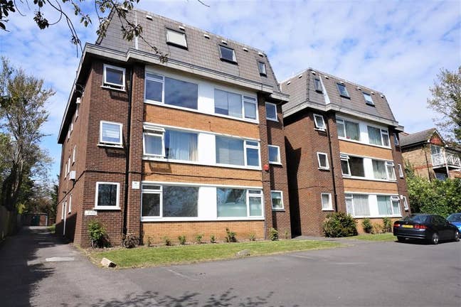 One bedroom flat - whole property for rent Main Photo