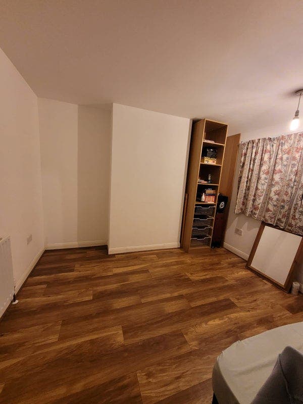 Spacious 3/4 Bedroom House in Epsom  Main Photo