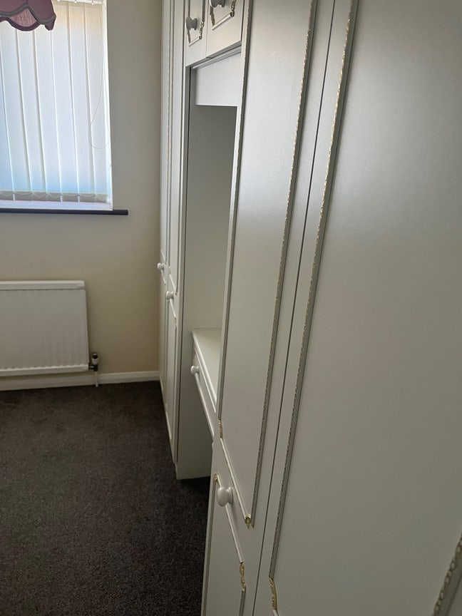 Single  room in 3 bed house Main Photo