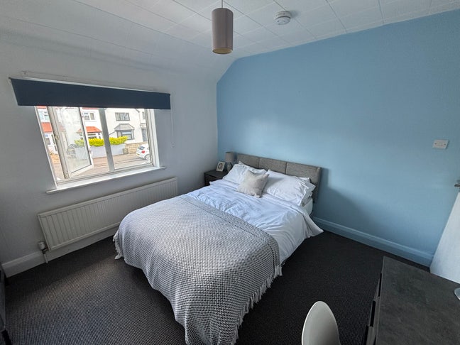 Double Room Available Now🔥 Main Photo