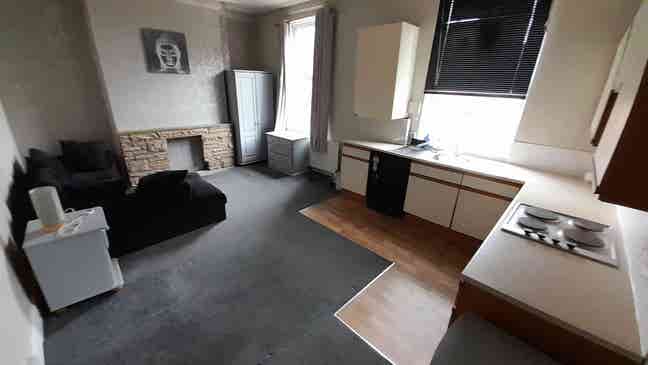 Room Available in Wakefield WF1 Main Photo
