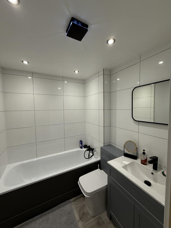 Single room in Swinton  Main Photo