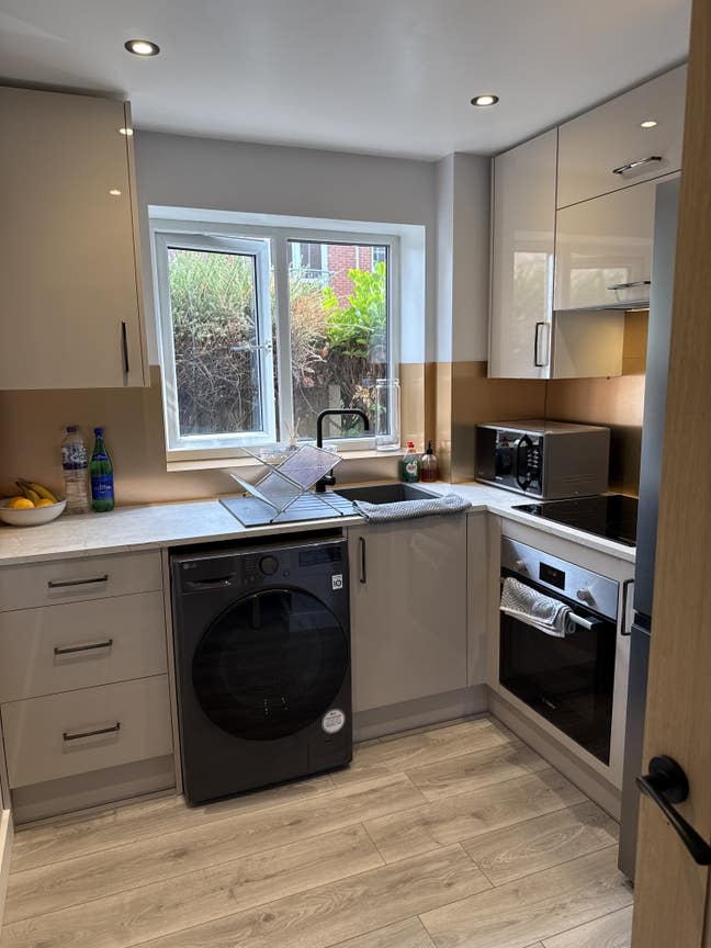 Single room in Swinton  Main Photo