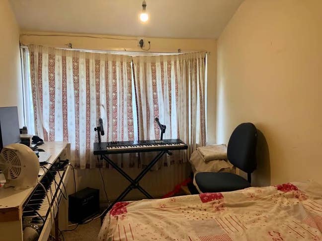 Spacious room to rent in derby, DE23 Main Photo