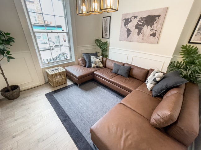 Clarence Street - Double Rooms - Central Location Main Photo