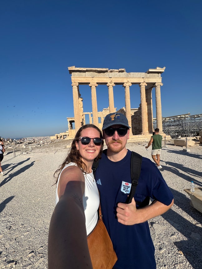 NZ couple looking for room to rent Main Photo