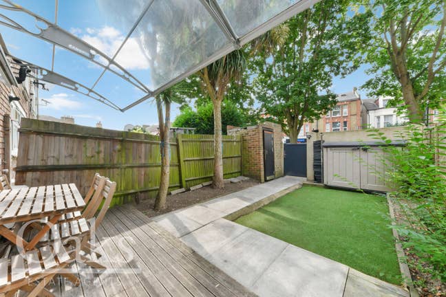 Short Let Cosy Double Room in Tulse Hill Main Photo