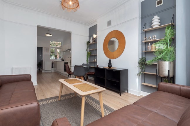 Great double room in the heart Chorlton Main Photo