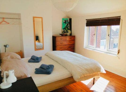 Fully Furnished Double Room by the Sea, Quiet Hous Main Photo