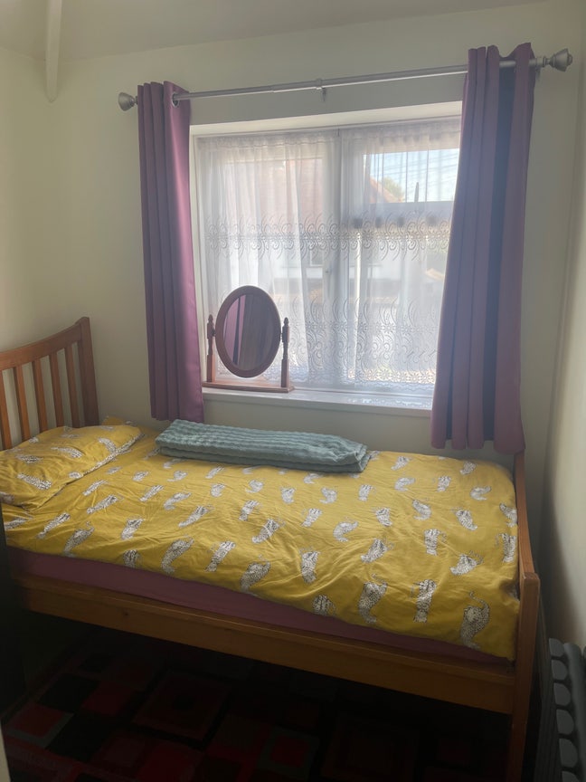 Single Room  Main Photo