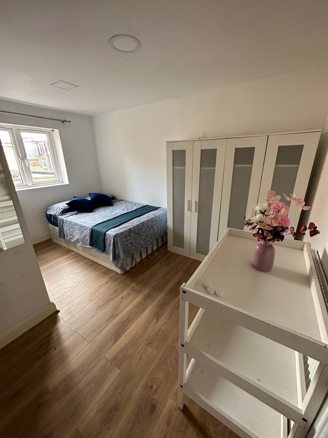 Double Room for Single Use Main Photo