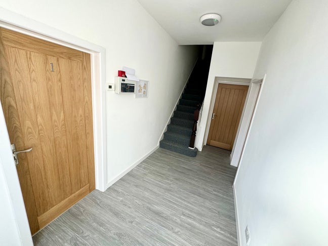 Brand New Rooms with Ensuites Main Photo