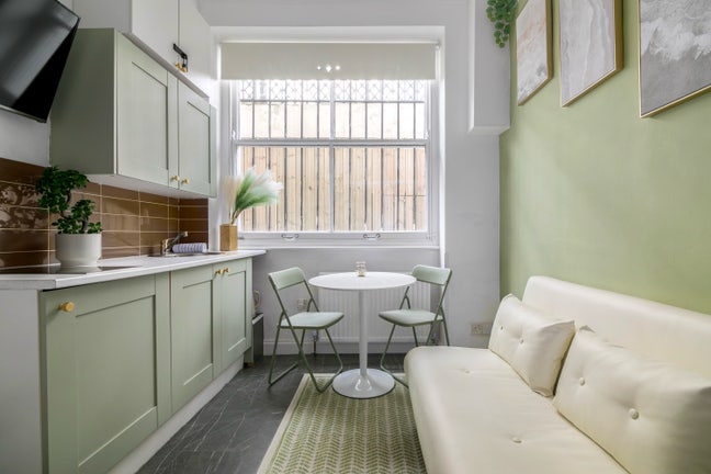 Studio West Kensington Main Photo