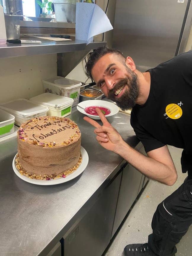 I am a tidy and clean person trying to keep t... Main Photo