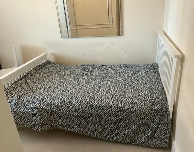 Double room to let in Runwell Main Photo