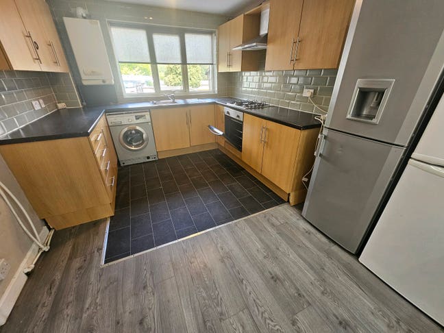 Ideal House Share Near Uni Campus & City Main Photo