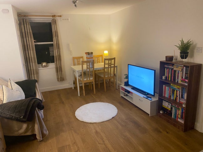 Double Bed Room Available Finsbury Park N4  Main Photo