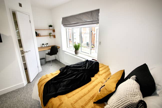 🏡 Kent Road – Stunning House Share Near Old Town Main Photo
