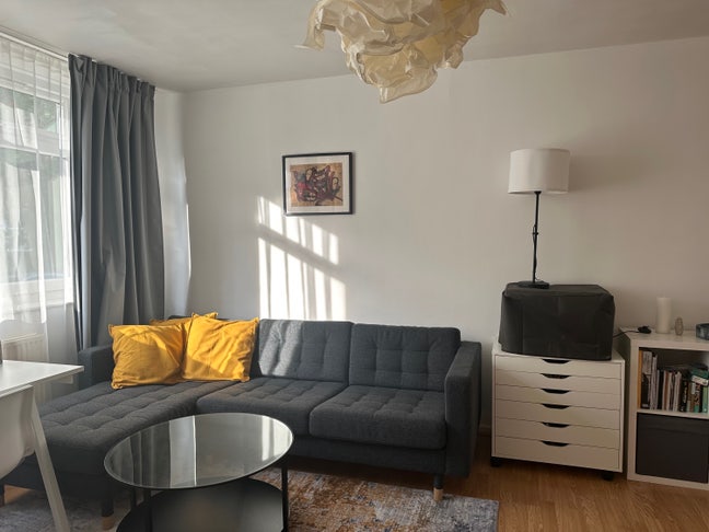 Spacious room in Brook Green Main Photo