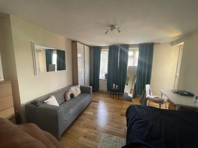 Double room, Acton vale Main Photo