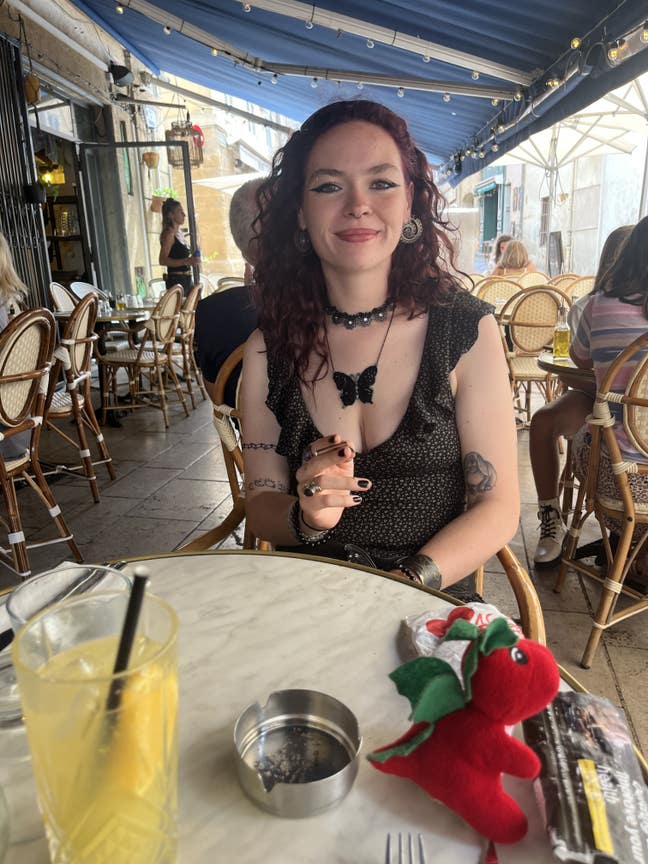 Looking for a flat/houseshare Main Photo