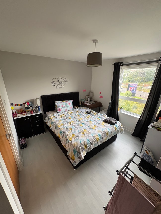 Room with ensuite bathroom in Dennistoun (G Main Photo