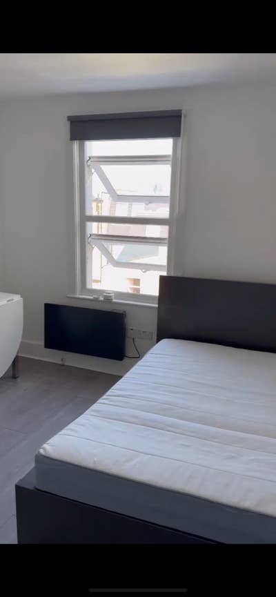 Rooms available with new double beds in Fulham  Main Photo