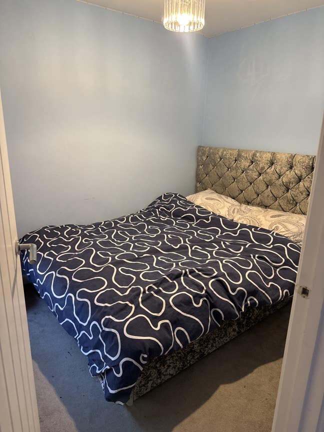 Double bedroom available for rent Main Photo