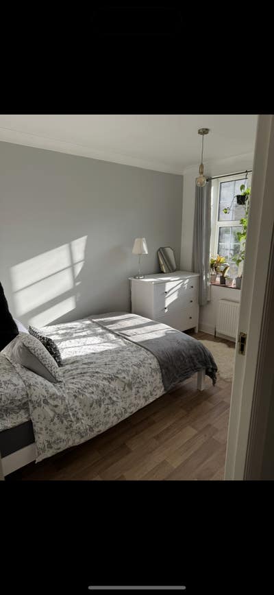 Flatmate needed in streatham hill Main Photo