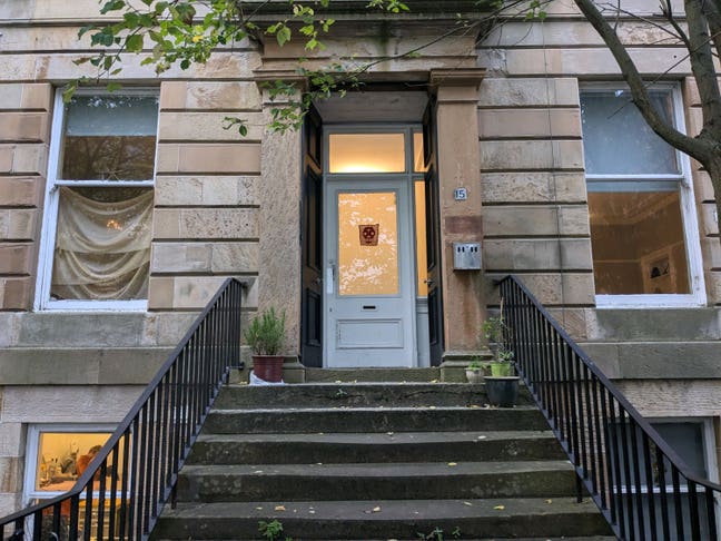 ☀️ Vibrant community flat in Glasgows West End ☀️ Main Photo