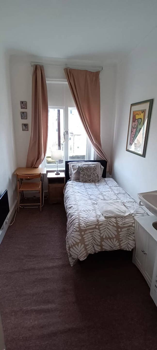 Single Room in Kensington | All bills included  Main Photo