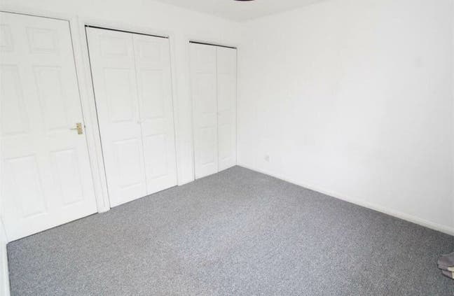 King Size Room - £800 - Close to City Centre Main Photo