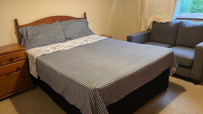 Double room Cowley rd Main Photo