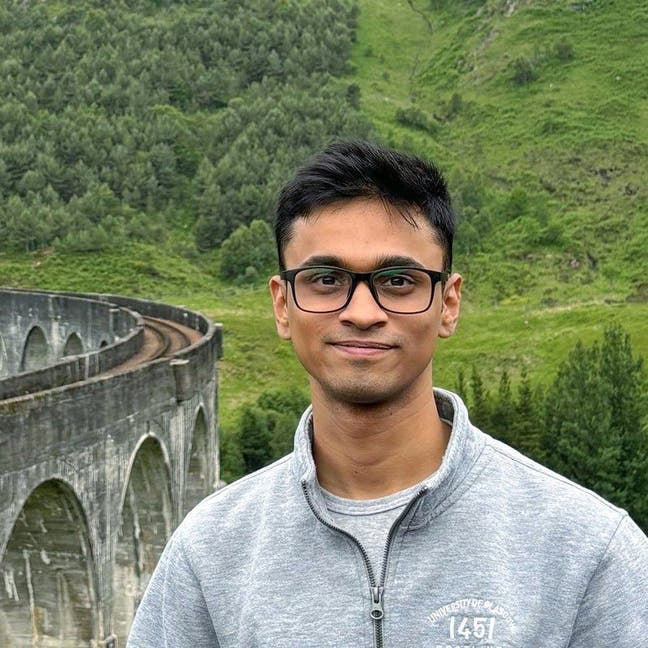 25Yo Male Looking for a place to stay in London Main Photo