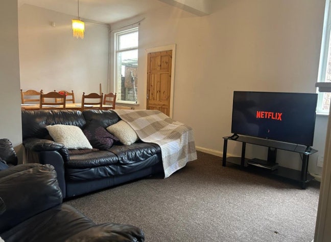 Free Emergency Accommodation Bradford Main Photo