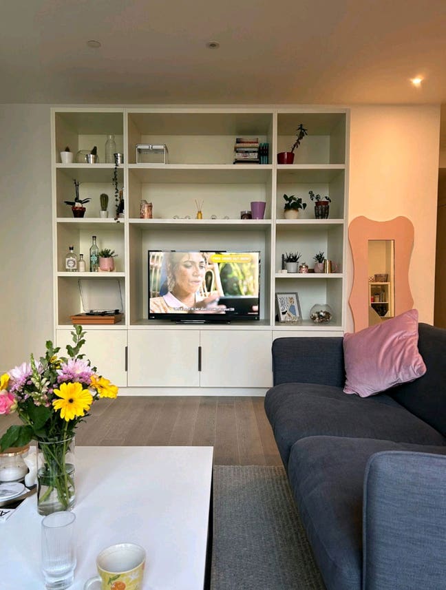 Spacious Double Room (King-Sized Bed) with Ensuite Main Photo