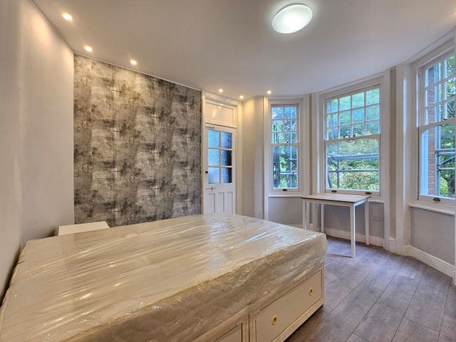 Gorgeous Refurbished En-Suite Rooms - Muswell Hill Main Photo