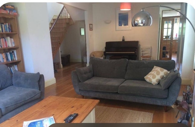 Room for short term let in Falmouth  Main Photo